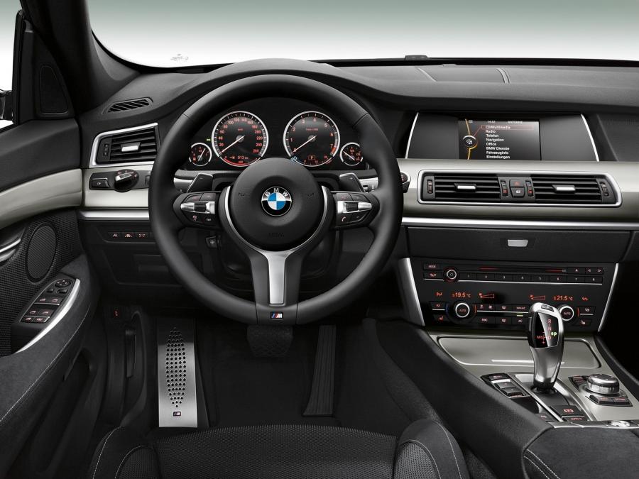  BMW 550i Gran Turismo M Sport Package 2013 года  (фото 3 из 3)